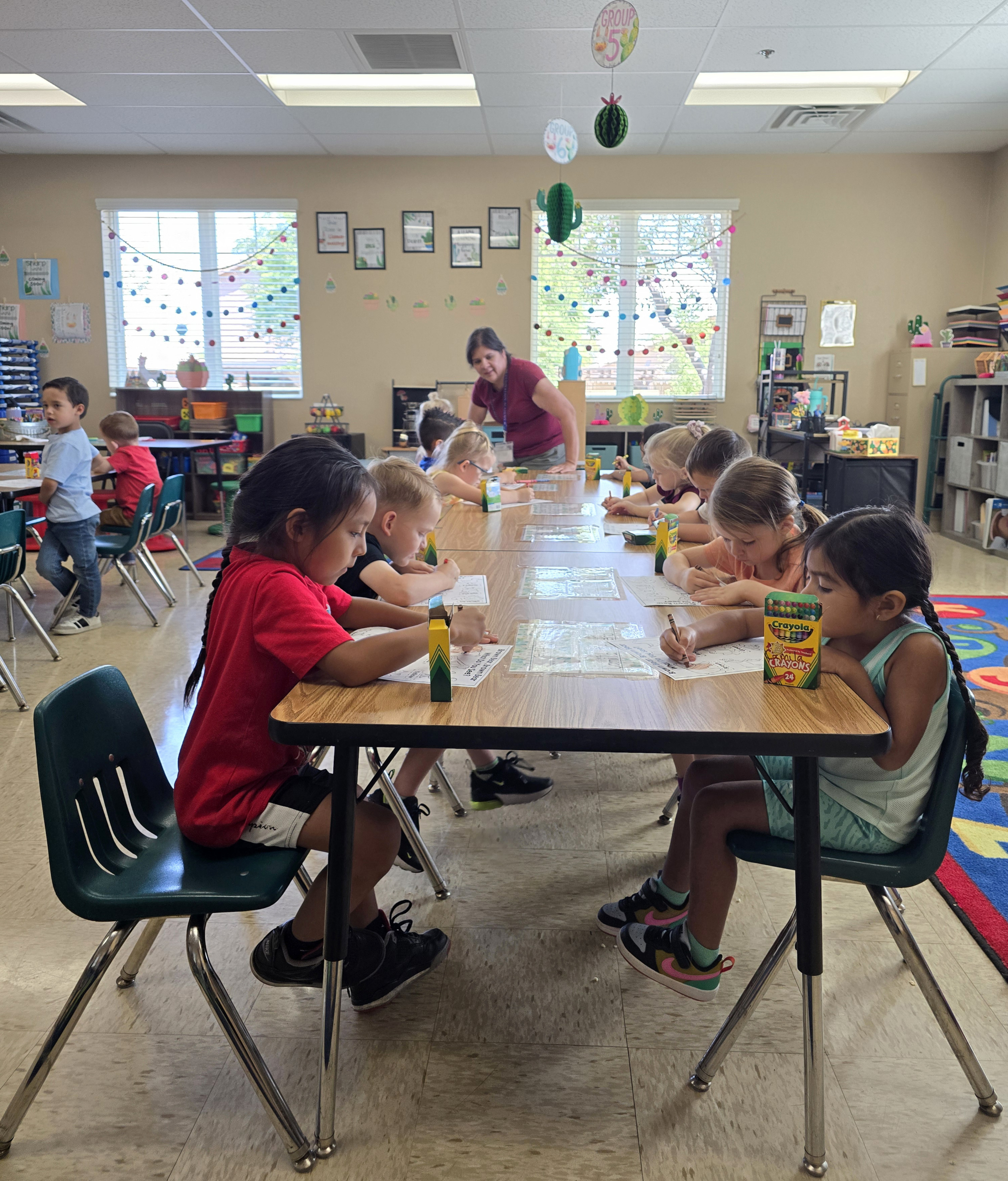 Little Innovators Preschool Classroom kids at work